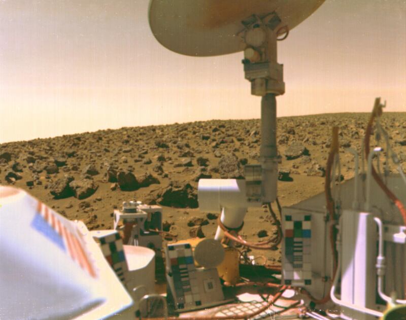 La superficie di Marte vista dal Rover Viking 2 (NASA/JPL)