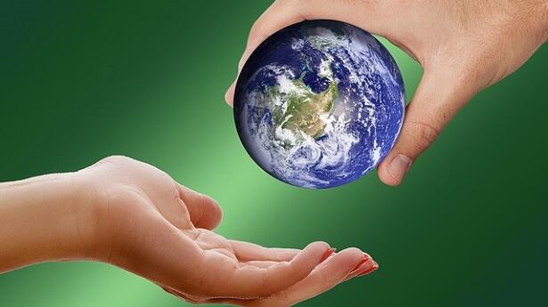 Il Manuale che spiega come "salvare" il mondo