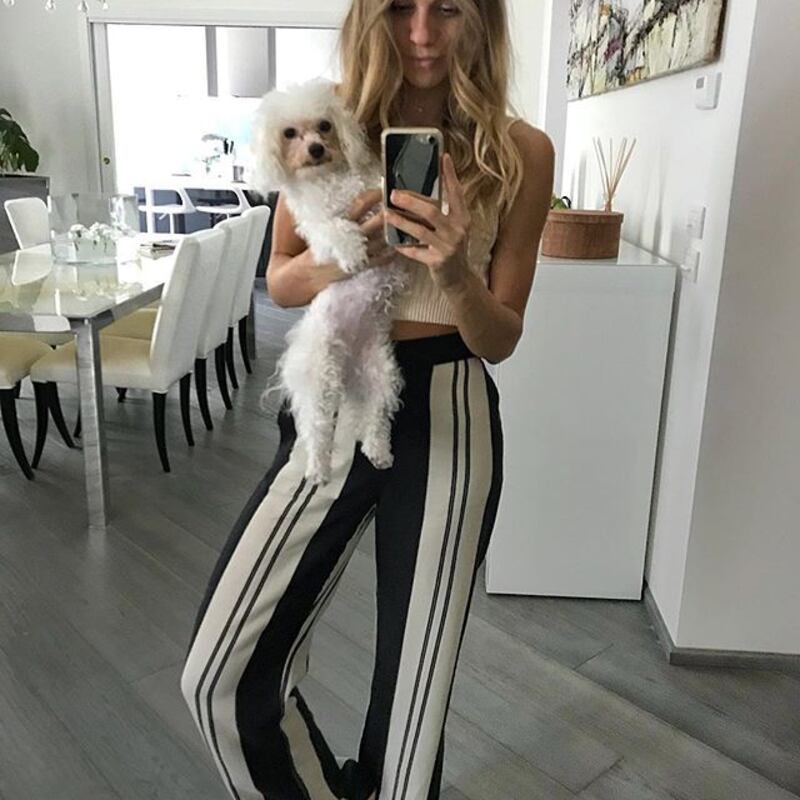 Angela Robusti si prende la scena su Instagram 11