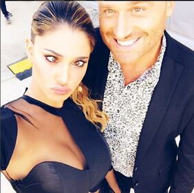 Belen Rodriguez, i fan scoprono il fotoritocco 4