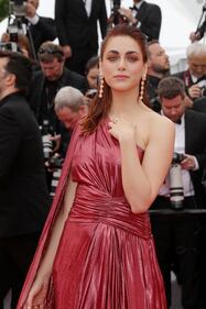 Miriam Leone strega Cannes 8