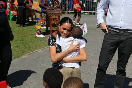 Meghan Markle e il Principe Harry arrivano in Sudafrica: foto 4