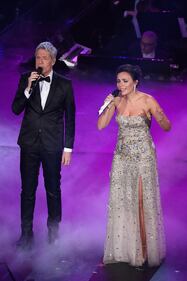 Sanremo 2019: Serena Rossi omaggia Mia Martini, foto 10