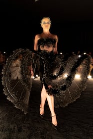 Daniel Roseberry riscrive la storia dell'alta moda per Schiaparelli 9