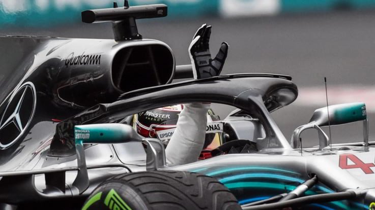 La bella lezione della cinica F1 alla serie A che litiga
