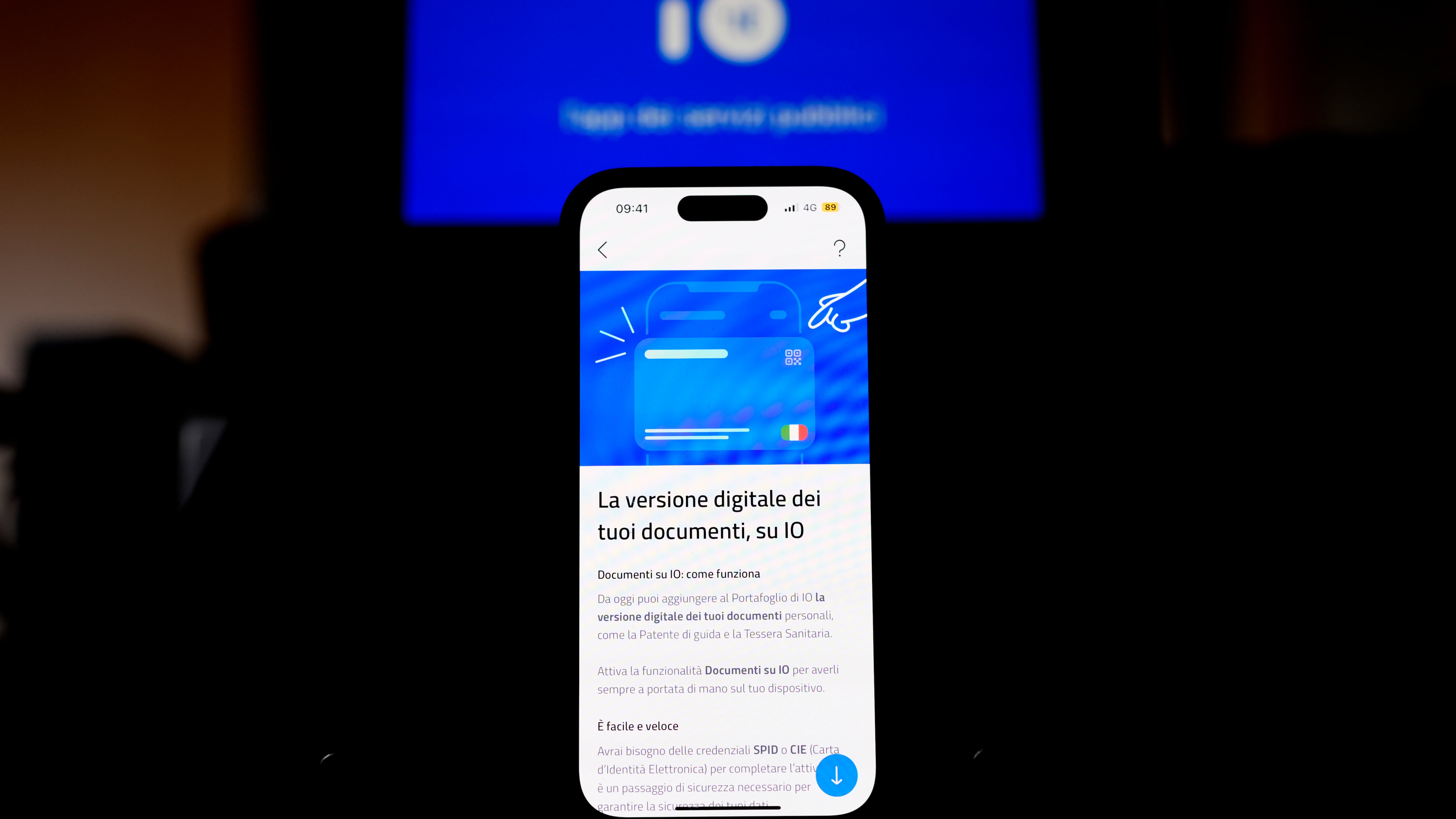Multe, tributi e atti ufficiali arrivano sull'app IO: come funziona il servizio SEND