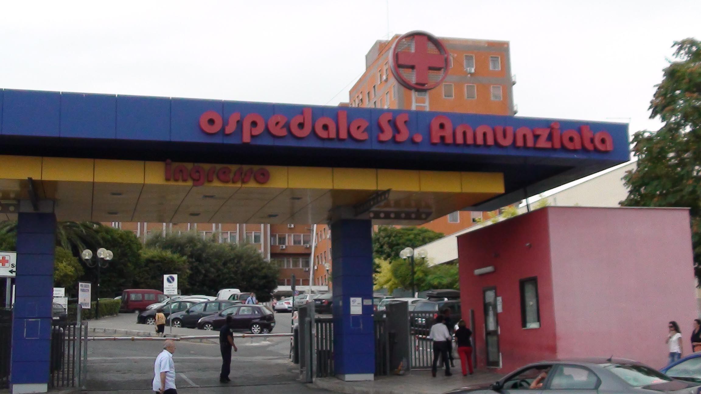 Taranto, azzannata dal suo cane: ora rischia l'amputazione della gamba
