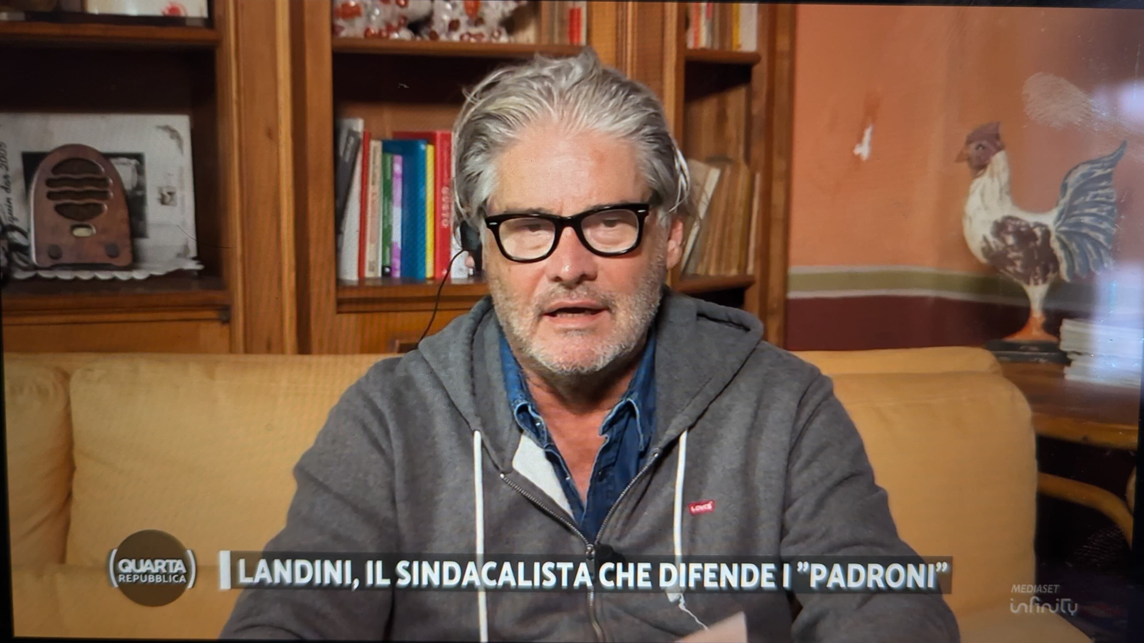 Del Debbio distrugge Stellantis: "Ora basta prenderci per il c***"