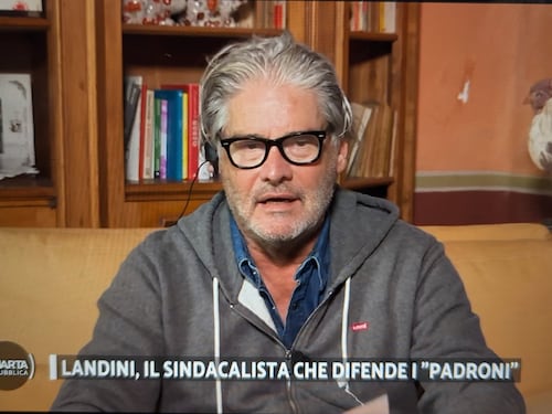 Del Debbio distrugge Stellantis: "Ora basta prenderci per il c***"