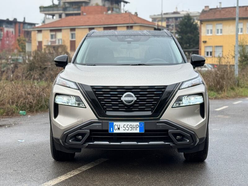 Nissan X-Trail N-Trek: guarda la gallery del SUV ibrido per l'avventura 17