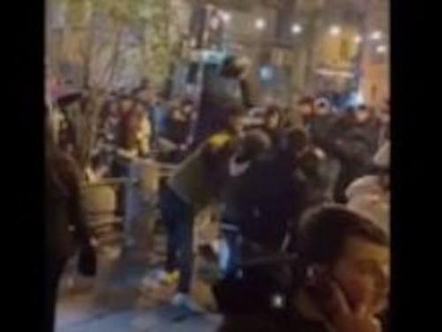 Napoli, violenta rissa nel centro storico: è allarme movida selvaggia