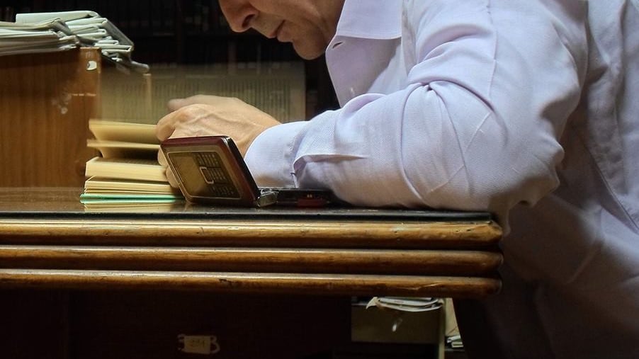 Sgarbi ricoverato d'urgenza per dolori addominali