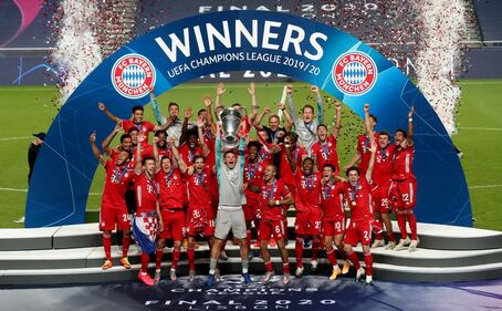 Le immagini della premiazione della finale di Champions League 11