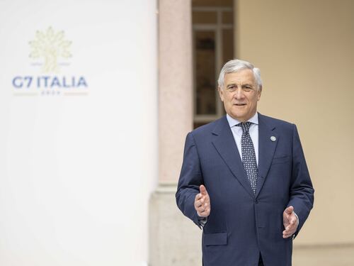 Tajani chiude il G7 Sviluppo di Pescara. "Un tassello per la pace Italia credibile"