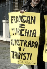 Protesta curda a Roma nel giorno della visita di Erdogan 4