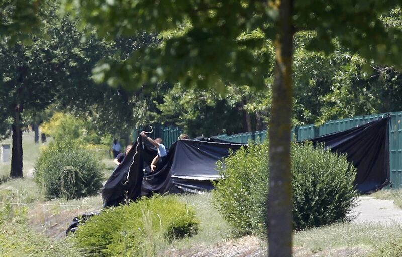Francia, attentatori in fabbrica 3