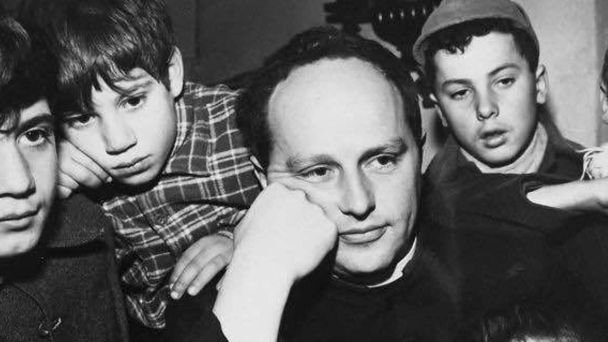 "La lezione di Don Milani: capire i ragazzi difficili"