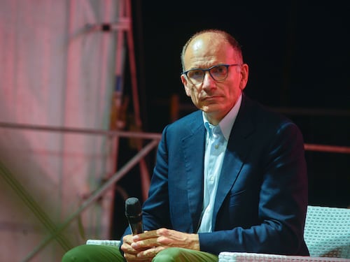 Caos sullo ius soli: Letta non arretra. Conte rimane muto e il M5s va in pezzi. I paletti di Renzi