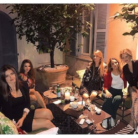 Chloe Sanderson pazza del suo Santon: le foto della bella ragazza inglese 2