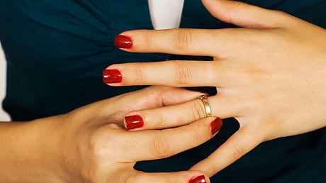 A Milano il primo ufficio cattolico per divorziati in Italia. Ed è un esubero di appuntamenti