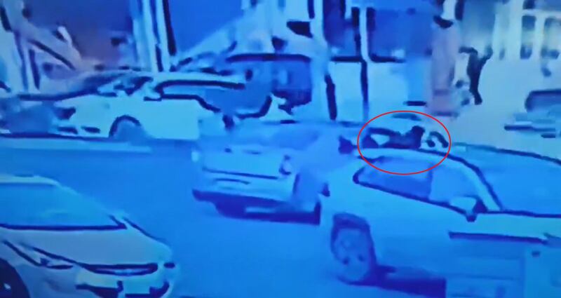 Gornalista americana rapita a Baghdad: le immagini del rapimento 2