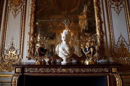 Riapre al pubblico la Reggia di Versailles 11