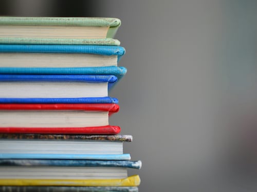 La propaganda finisce nei libri di scuola