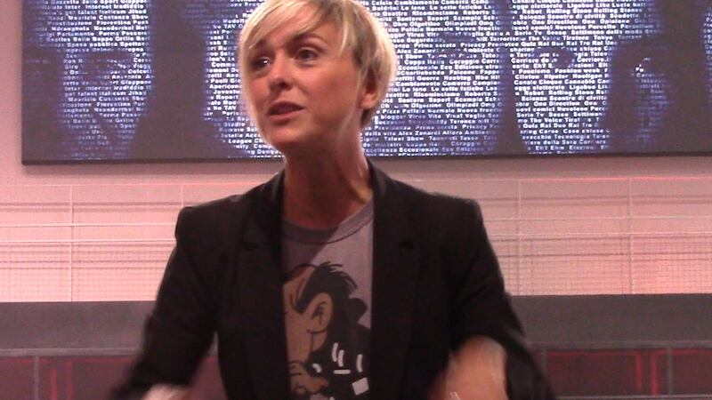 Nadia Toffa nello studio di "Openspace" 3