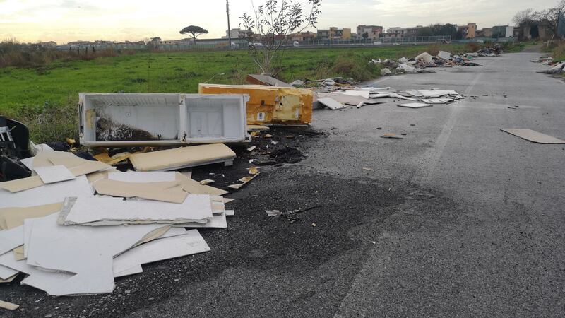 Nella Terra dei fuochi, tra le discariche a cielo aperto mai sparite 9