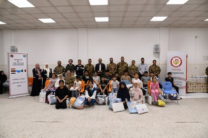Donazioni del contingente italiano alle popolazioni del Kurdistan 9
