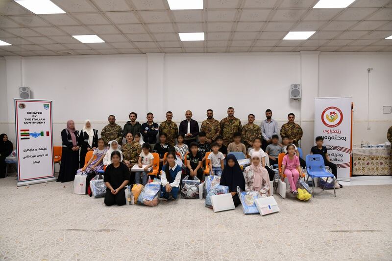 Donazioni del contingente italiano alle popolazioni del Kurdistan 9