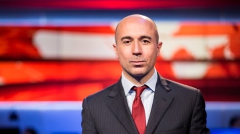 Lo sfogo di Semprini in tv: "Un giornale ha infiltrato una spia per gettare fango sul programma"