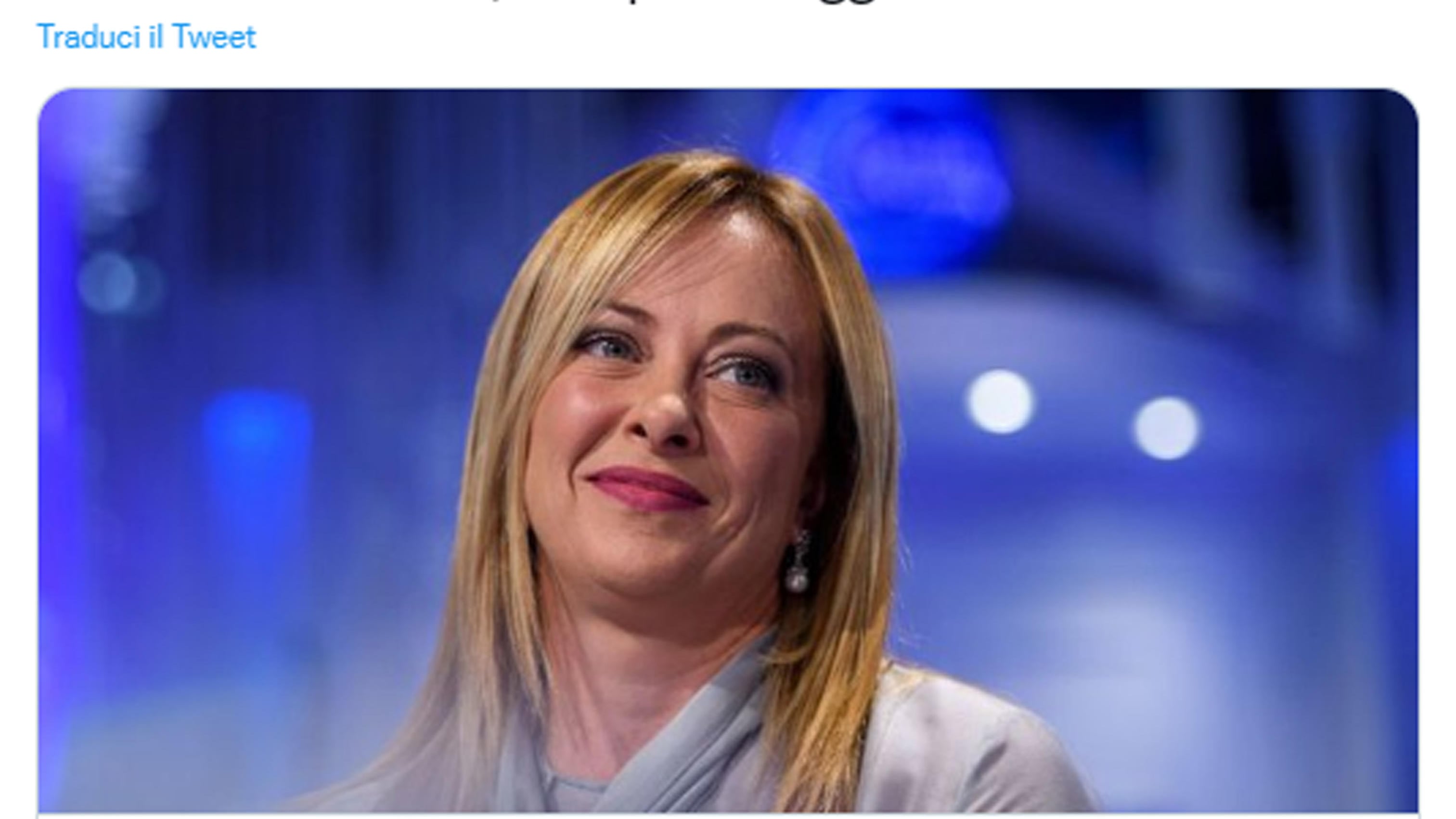I siti stranieri esaltano la Meloni. Ma la Cnn già parla del Duce