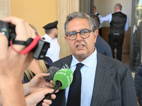 Fuga di notizie, c'è la prima inchiesta
