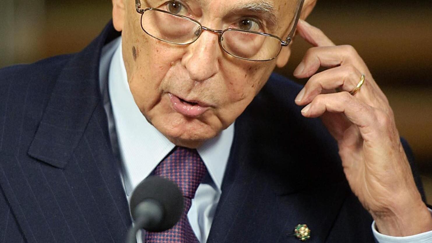 Napolitano si accorge delle soffiate del Csm al partito "Repubblica"