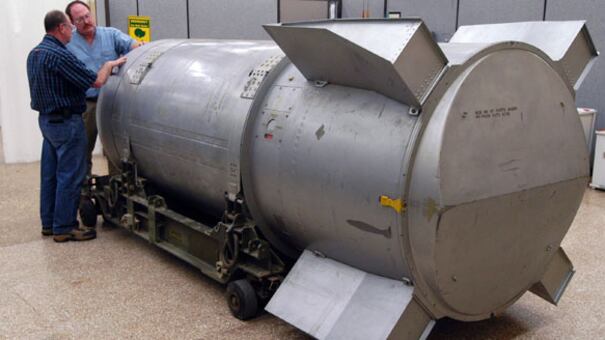 Pentagono distratto, perse negli anni otto bombe atomiche