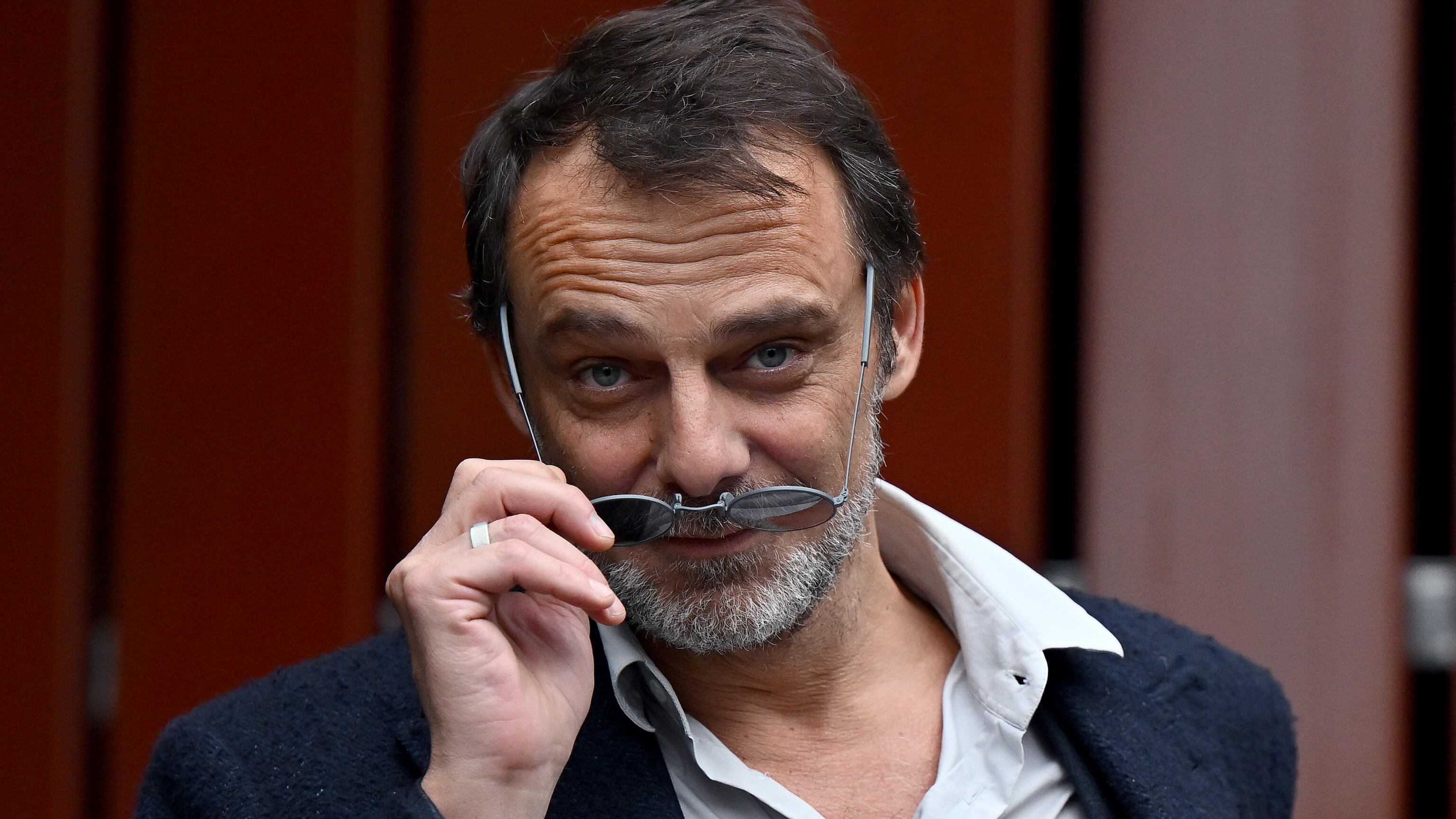 La serie sulle vite sospese in alta quota. Ma "Black Out" non si ispira a Rigopiano