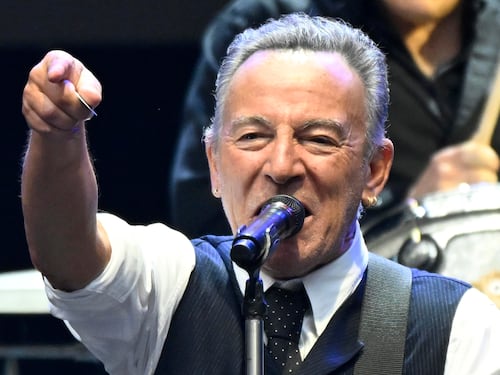 "Terrore di Stato". Springsteen sfida Trump con la canzone Streets of Minneapolis