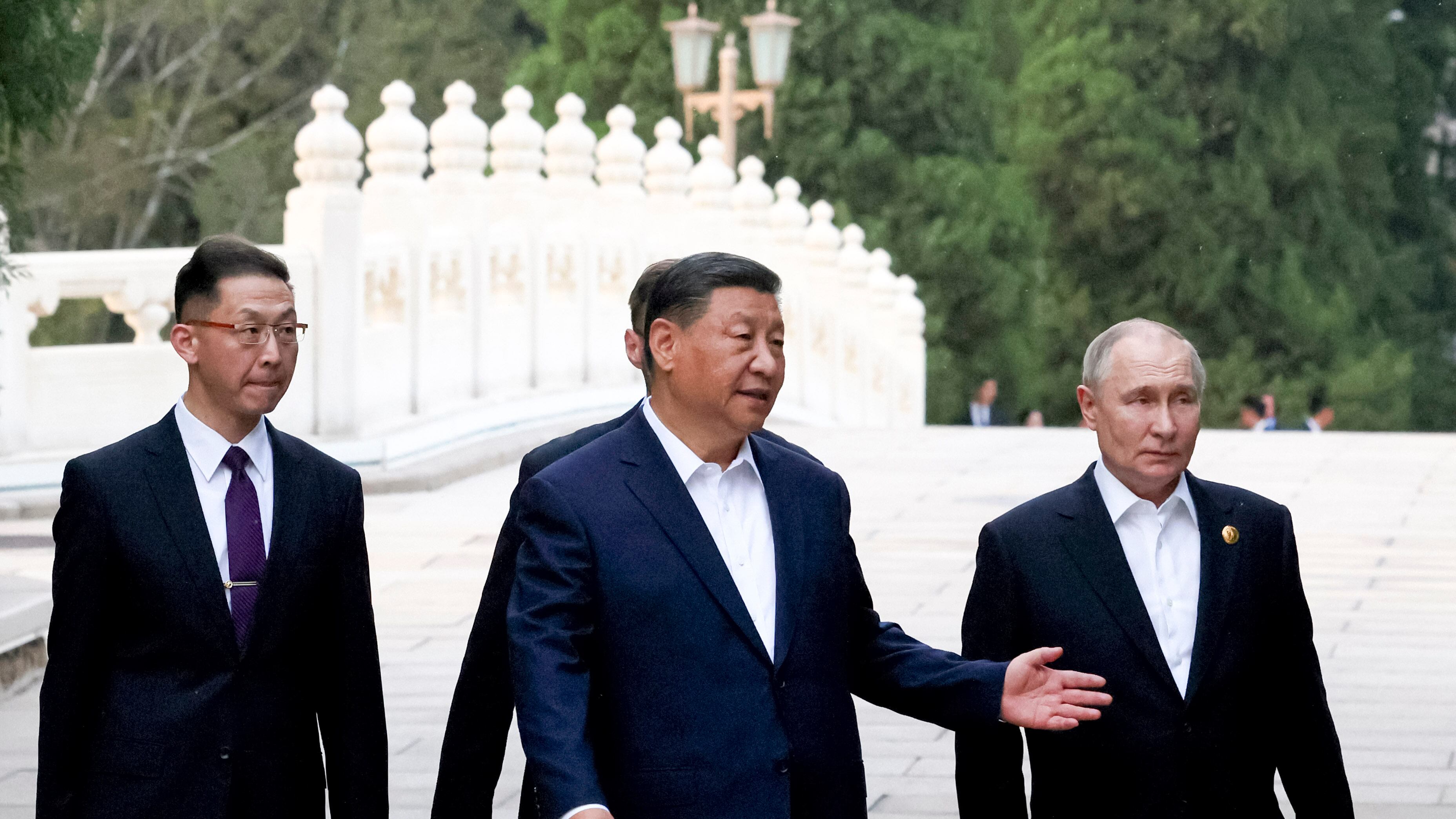 Ok Usa a Kiev: potrà colpire in Russia. E Putin chiede a Xi nuove armi