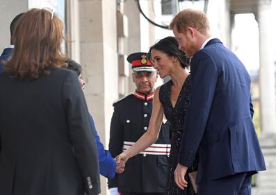 Meghan Markle affettuosa con la Royal Family 3