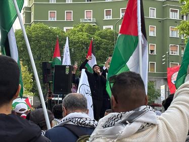 Il corteo anti Israele a Milano 2