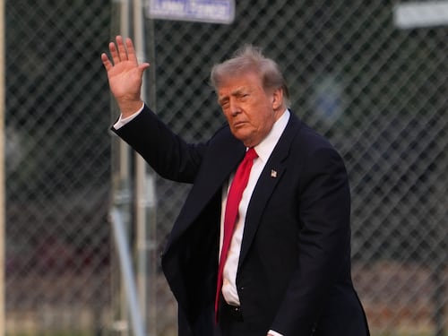 Donald punta sul negoziato ma ora rischia la palude