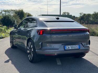 Polestar 4: guarda la gallery del nuovo crossover elettrico senza lunotto 20