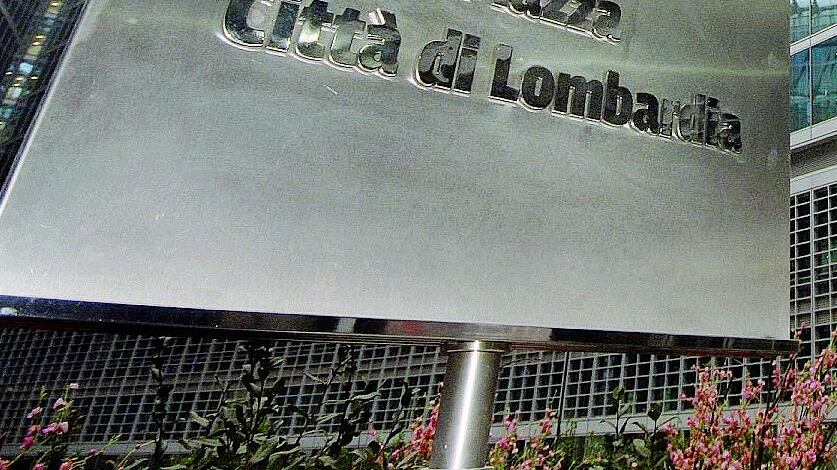 I cento giorni di Maroni «Già investiti 2 miliardi»