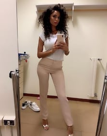 Raffaella Fico, allenamento sensuale sui social 7