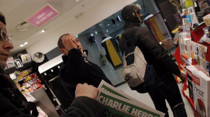 Code alle edicole per il nuovo Charlie Hebdo 3