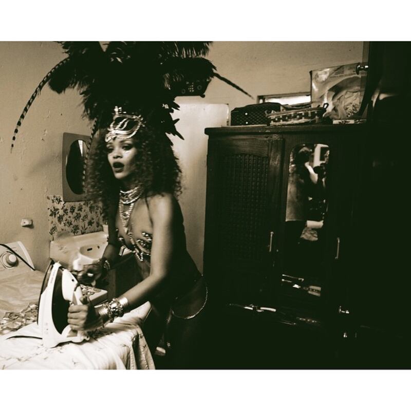 Rihanna: sexy al carnevale delle Barbados 4