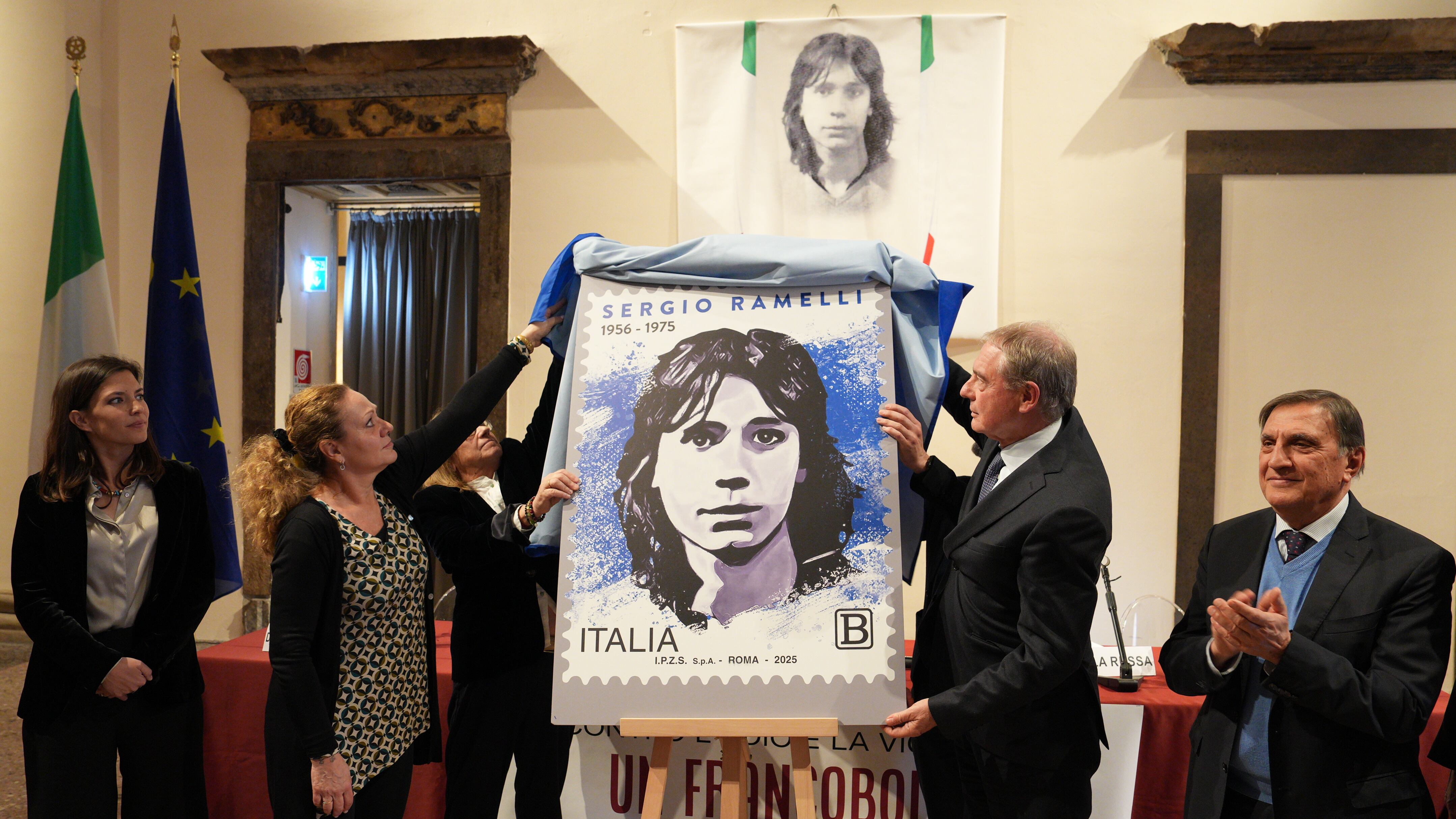 La targa al Molinari e un francobollo per Ramelli
