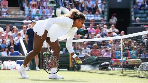 Serena Williams nuda e incinta per Vanity Fair 21