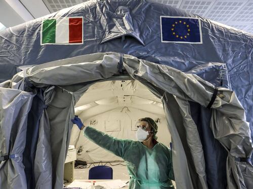 Quei morti con il Coronavirus senza il "conforto" di un funerale